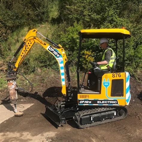 Mini Diggers For Hire Bourne 